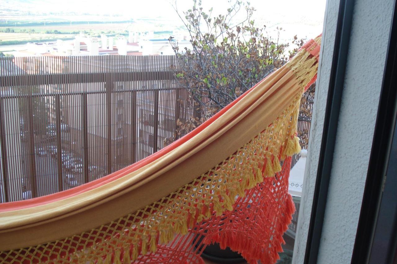 Lovely Apartment Near Airport And Nations Park, With Garage ロウレス エクステリア 写真